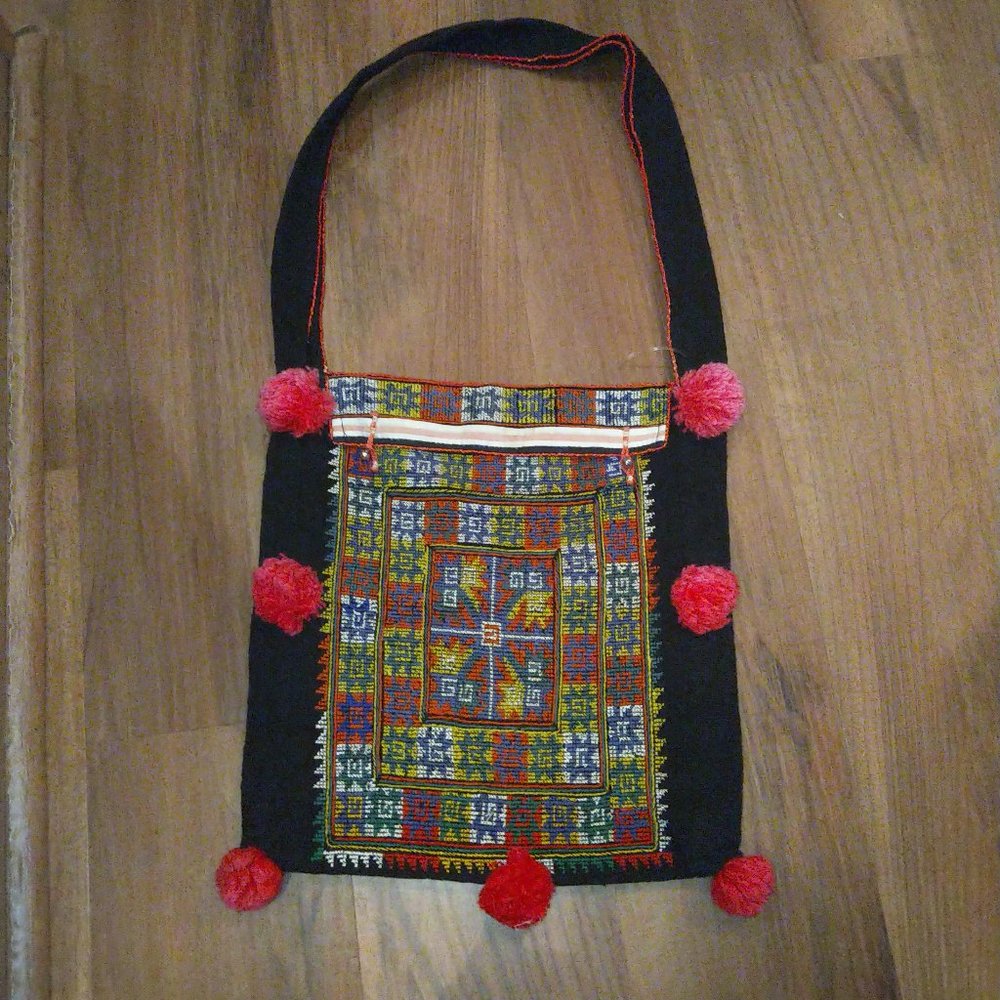 Tapestry Shoulder Bag button closure. Pom pom Black Pink NWT Tote Fabric Woven